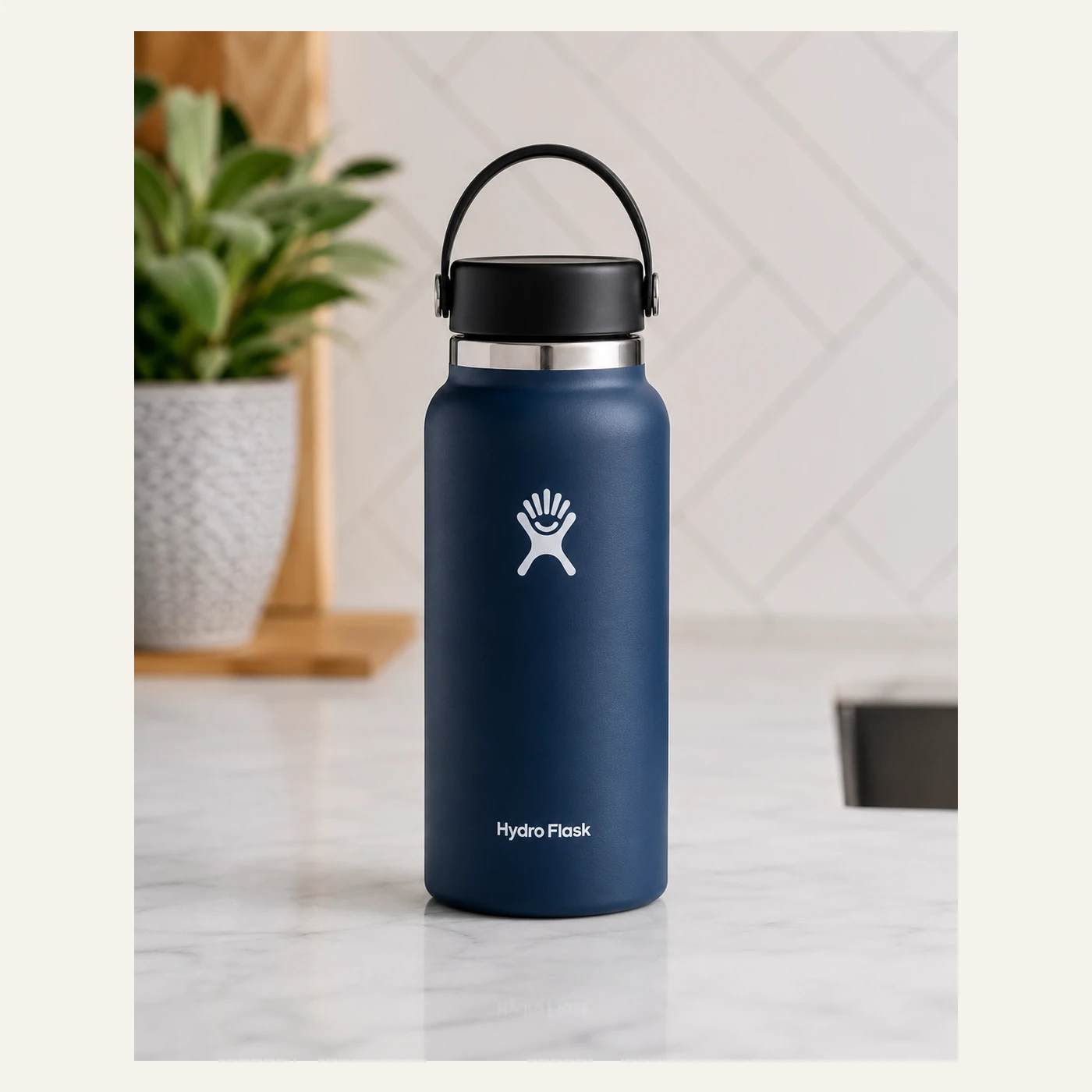 Navy Wide-Mouth Insulated Bottle